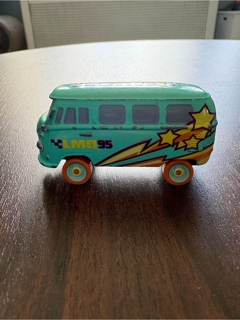 Disney Pixar Race to Celebrate Filmore Die Cast 1:55
